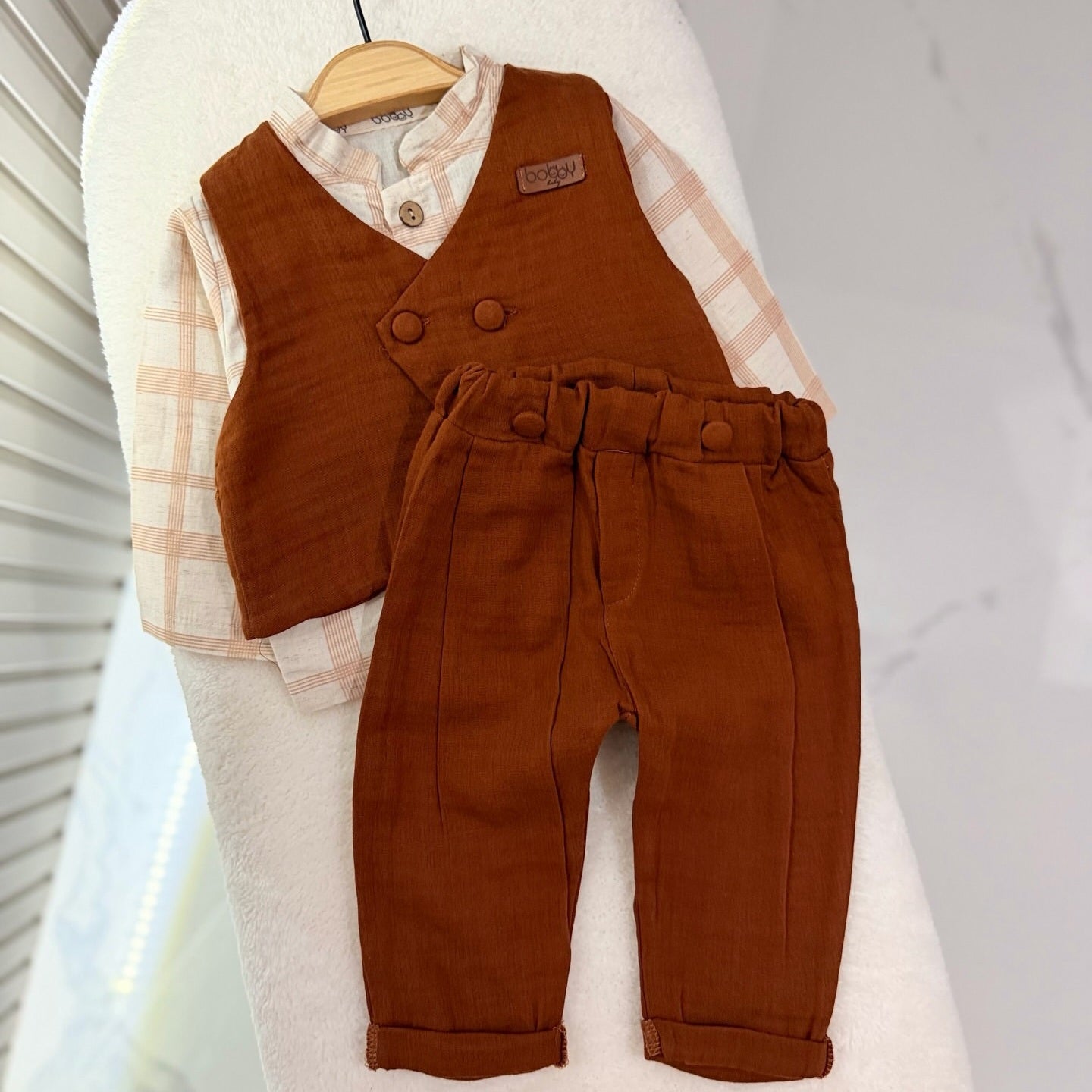 Plaid Ruffle & Textured Vest Set