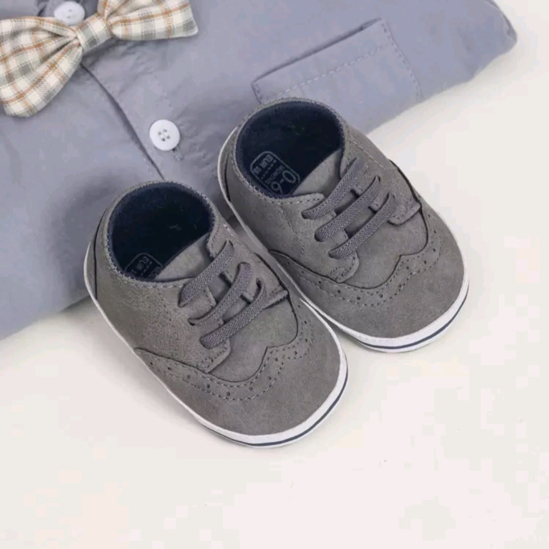Gray Suede Baby Brogue Shoes – Classic Infant Dress Shoes with Perforated Detailing & Lace-Up Design