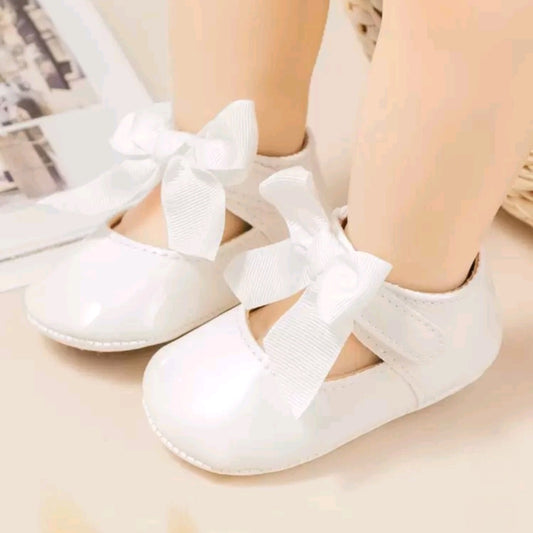 White Patent Leather Baby Shoes – Elegant Infant Dress Shoes with Ribbon Bows & Strap