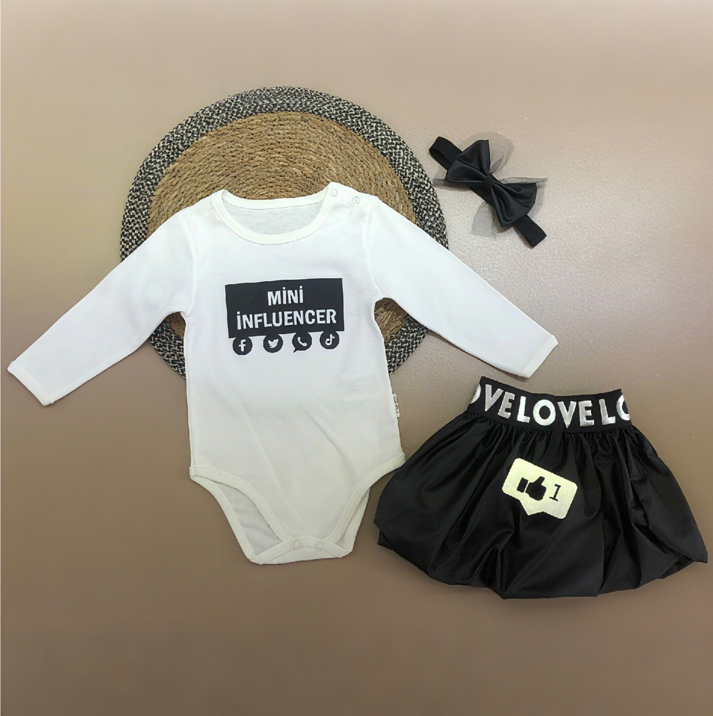 "Mini Influencer" Baby Girl Set