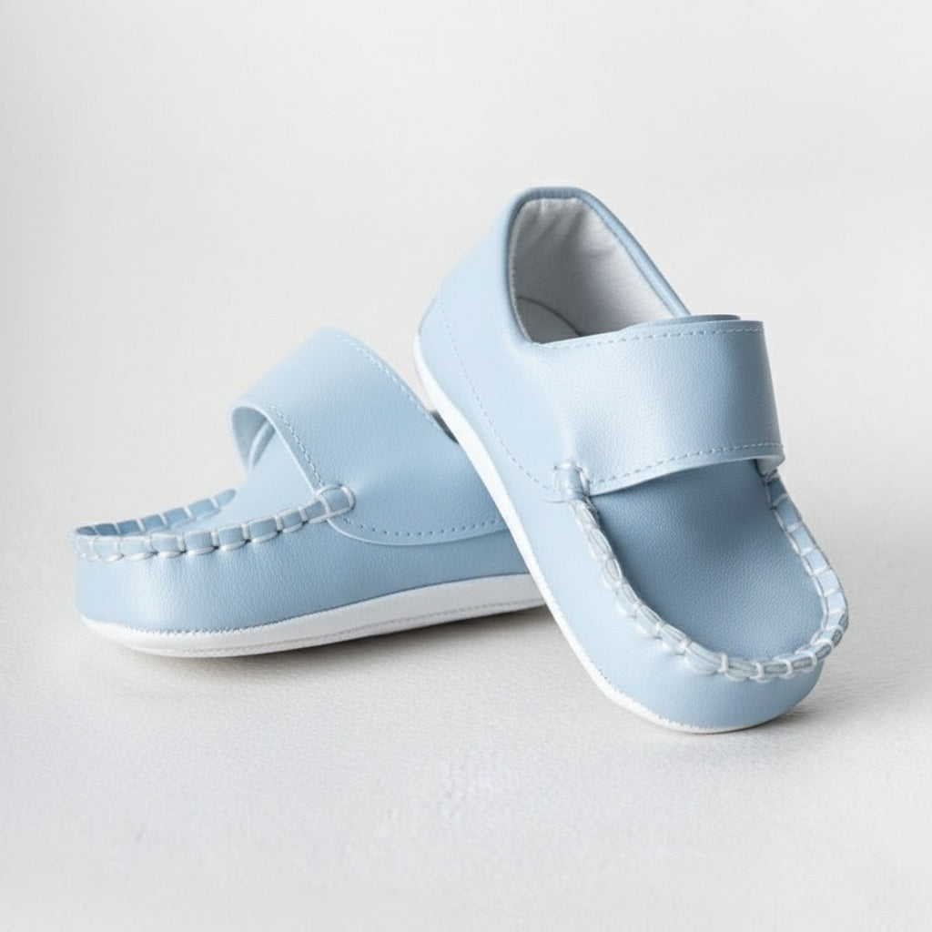 Vintage-Inspired Light Blue Baby Moccasins – Soft Leather Slip-On Shoes for Infants & Toddlers