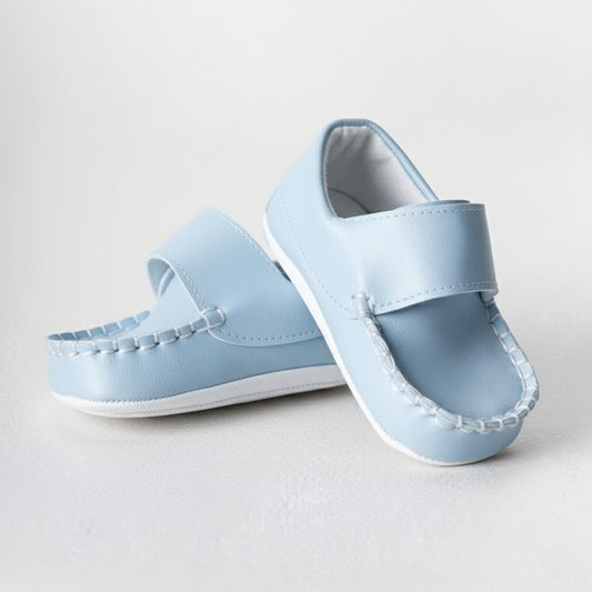 Vintage-Inspired Light Blue Baby Moccasins – Soft Leather Slip-On Shoes for Infants & Toddlers