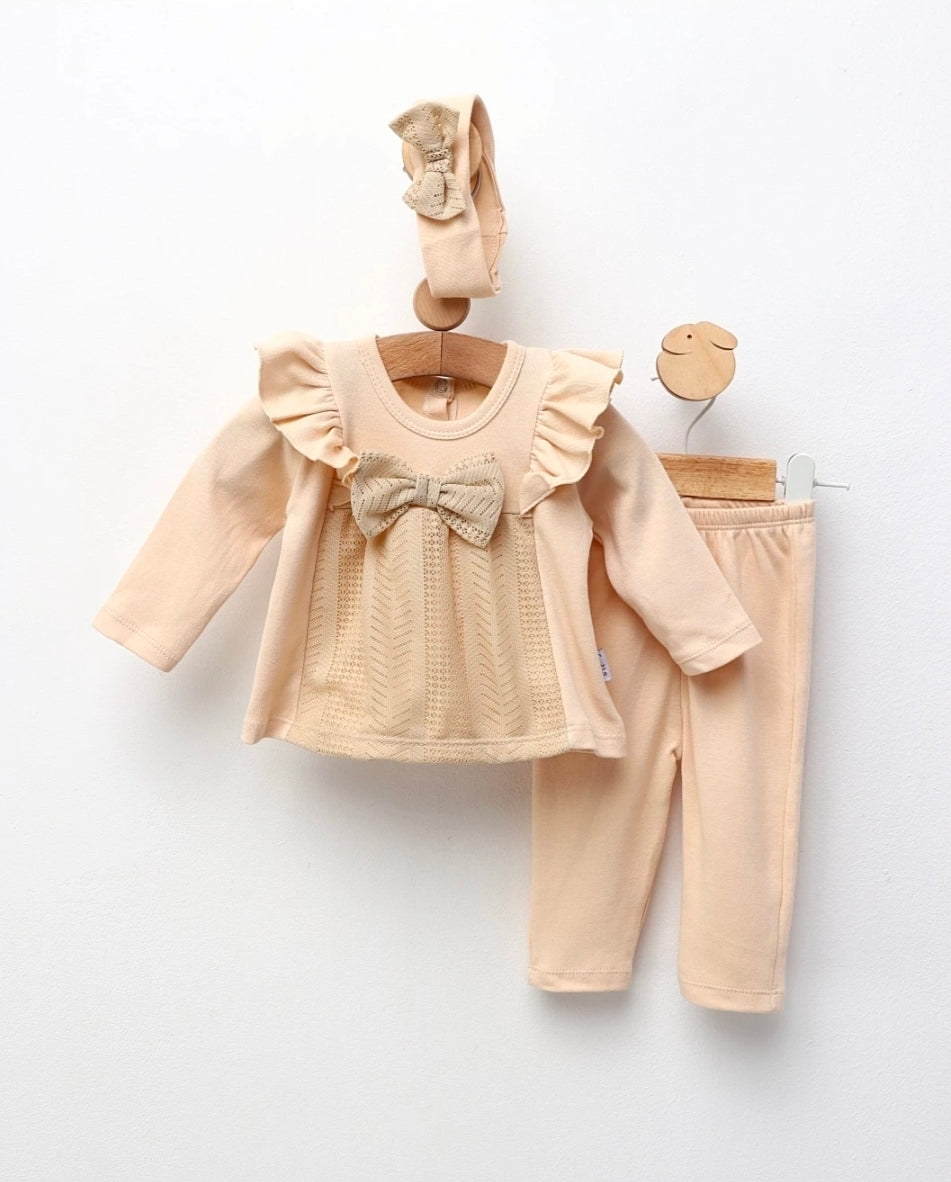 The "Sweet Bow" Baby Set Cream