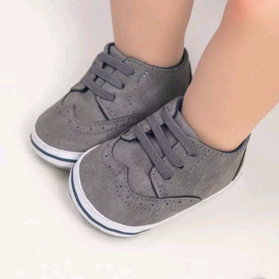 Gray Suede Baby Brogue Shoes – Classic Infant Dress Shoes with Perforated Detailing & Lace-Up Design