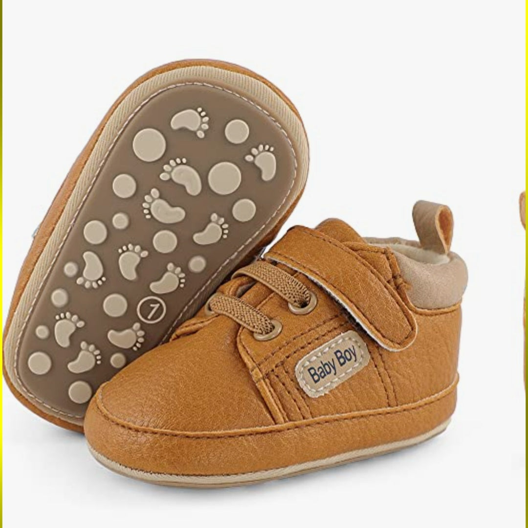 Brown Leather Baby Boy Shoes – Soft Lined Infant Sneakers with Laces & Velcro Strap