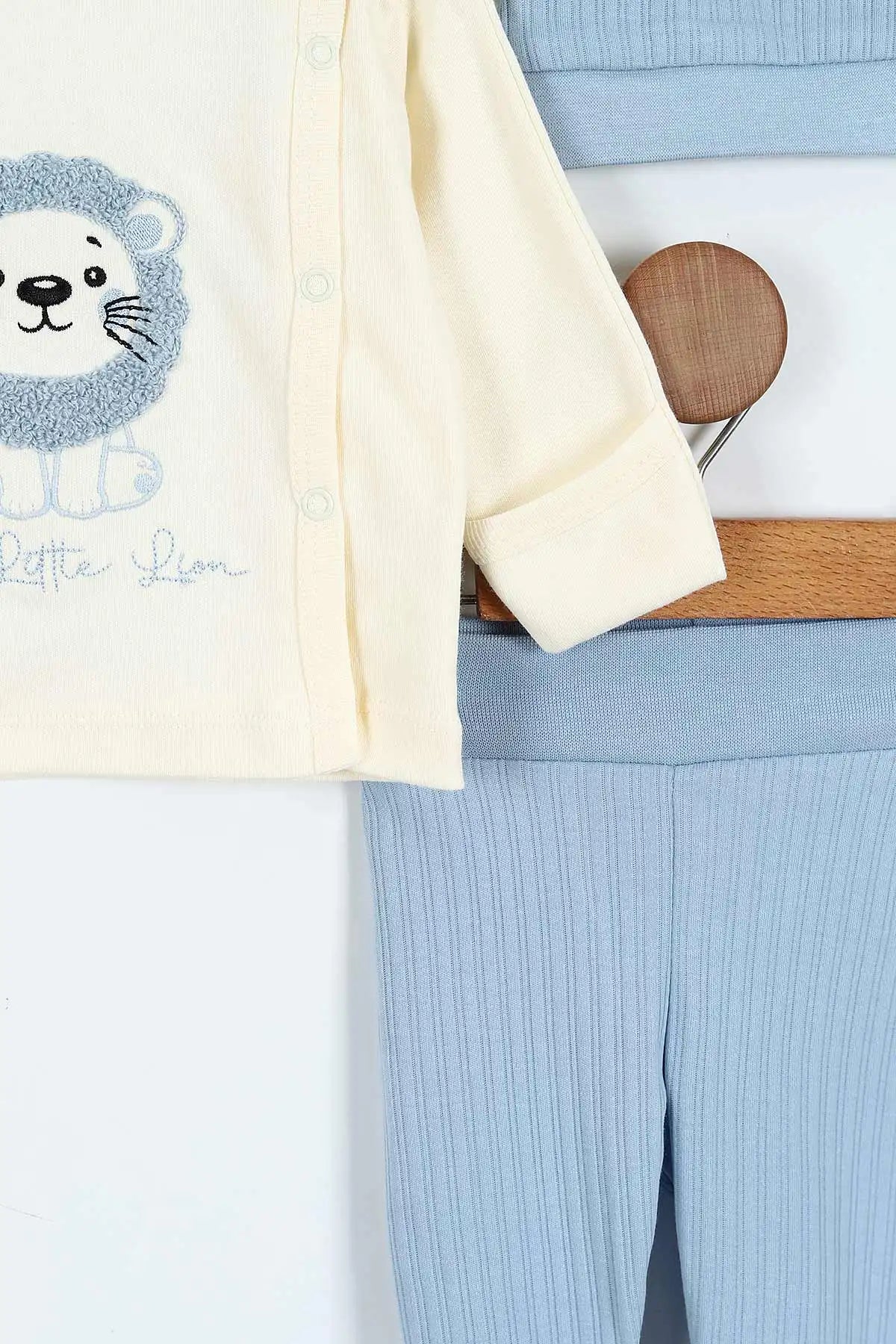 “My Little Lion” Baby Boy Outfit – 3-Piece Set with Embroidered Shirt, Ribbed Pants & Vest