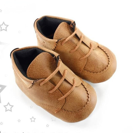 Golden Brown Handcrafted Baby Moccasins – Soft & Stylish Infant Shoes