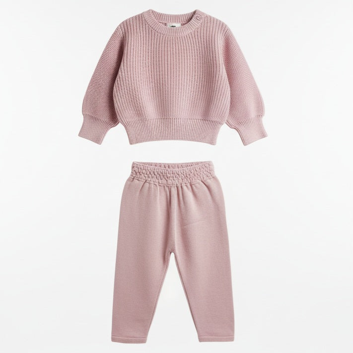 Soft Pink Knit Baby Outfit – Textured Sweater & Pants Set with Shoulder Button Detail